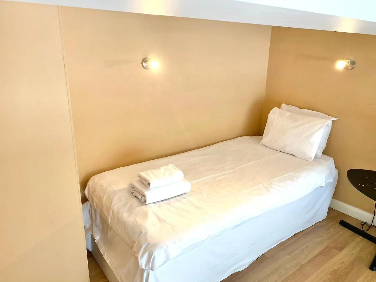 Royal Mile Mansions By Edinburgh City Apartments United Kingdom
